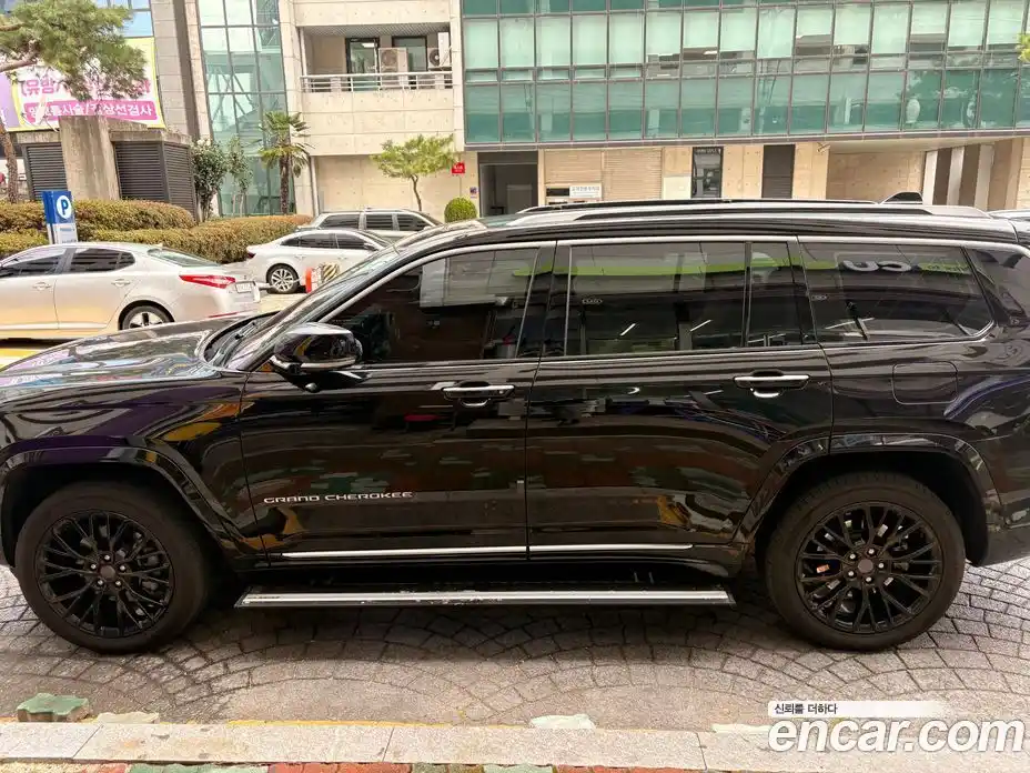 Jeep Cherokee 2022 3.6 автомат (гидро), фото 9