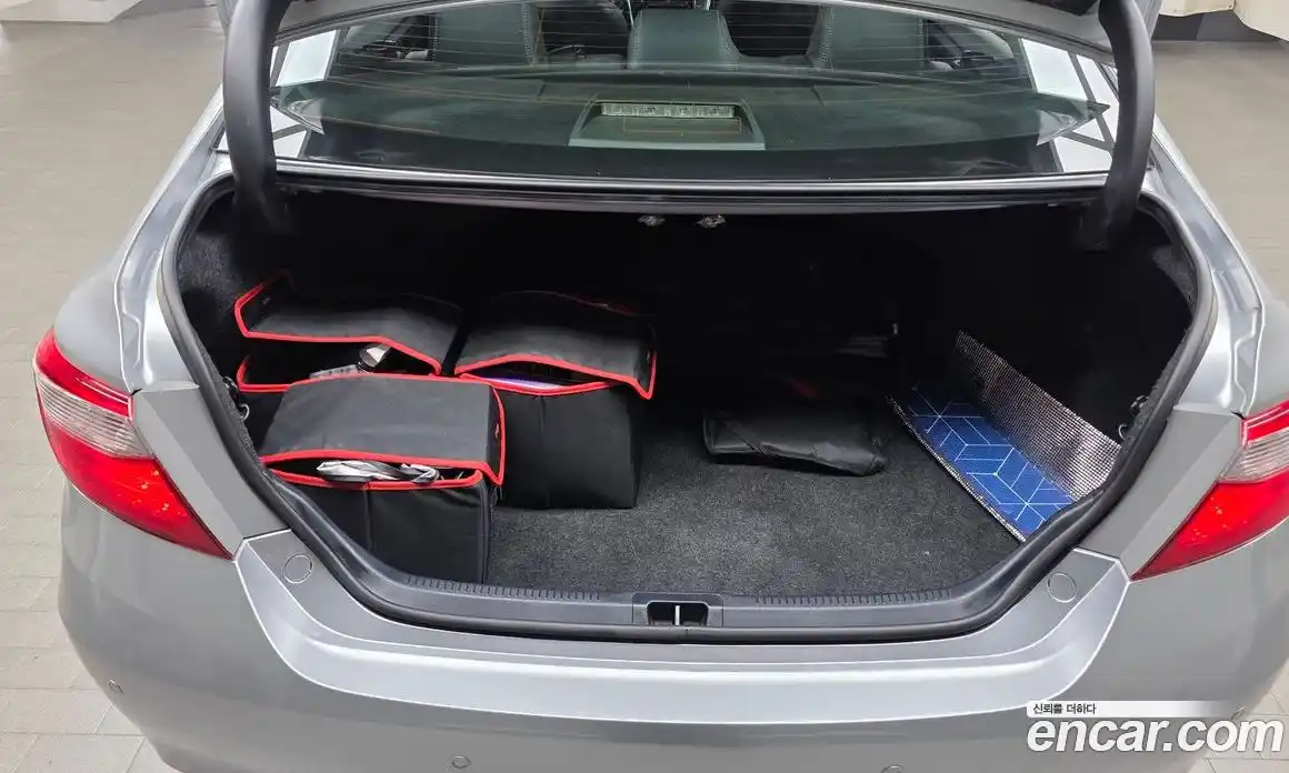 Toyota Camry 2014 2.5 гидро, фото 20