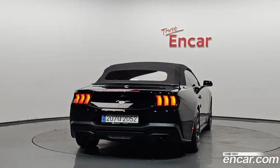 Ford Mustang 2024 2.3 автомат (гидро), фото 36