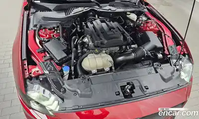 Ford Mustang 2022 2.3 автомат (гидро), миниатюра 6