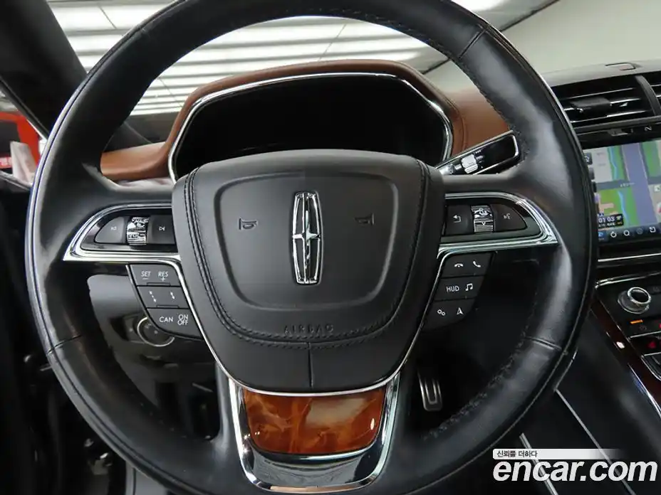 Lincoln Continental 2017 3.0 гидро, фото 8