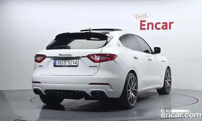 Maserati Levante 2017 3.0 гидро, миниатюра 2