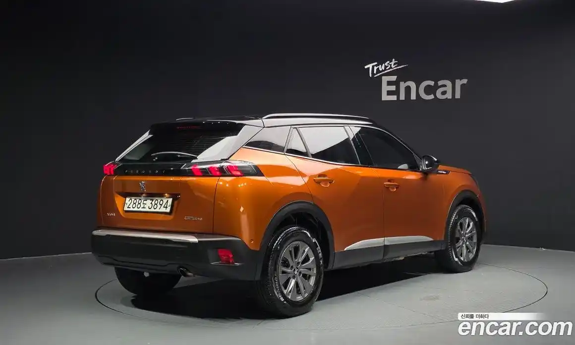Peugeot 2008 2020 1.5 автомат (гидро), фото 2