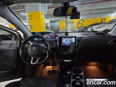 Peugeot 2008 2015 1.6 автомат (гидро), миниатюра 11