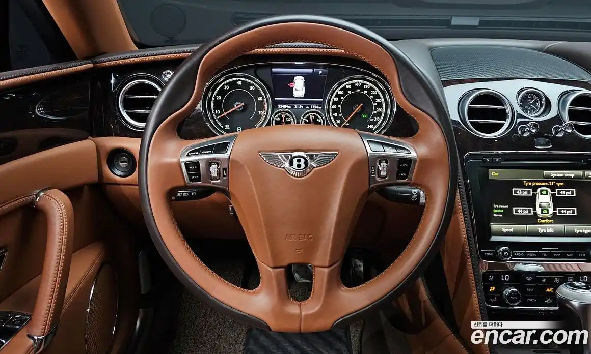 Bentley Flying Spur 2018 4.0 гидро, фото 19