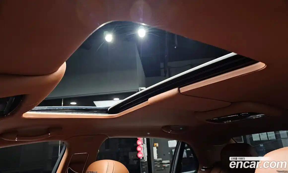 Bentley Flying Spur 2018 4.0 гидро, фото 22
