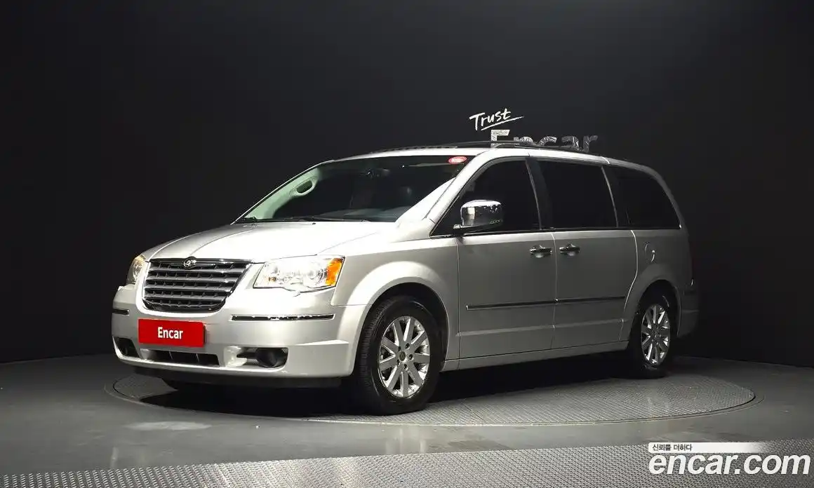 Chrysler Grand Voyager 2010 3.8 гидро, фото 1