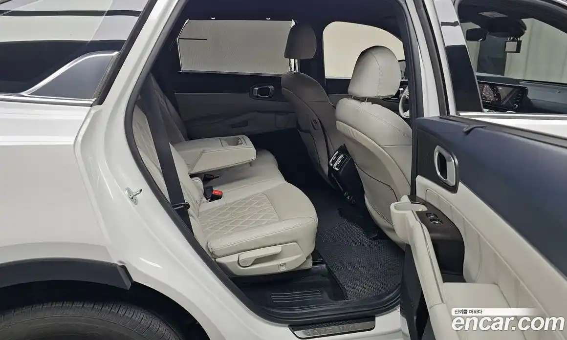 Kia Sorento 2022 1.6 автомат (гидро), фото 12