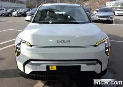 Kia EV3, 2026, 5 км