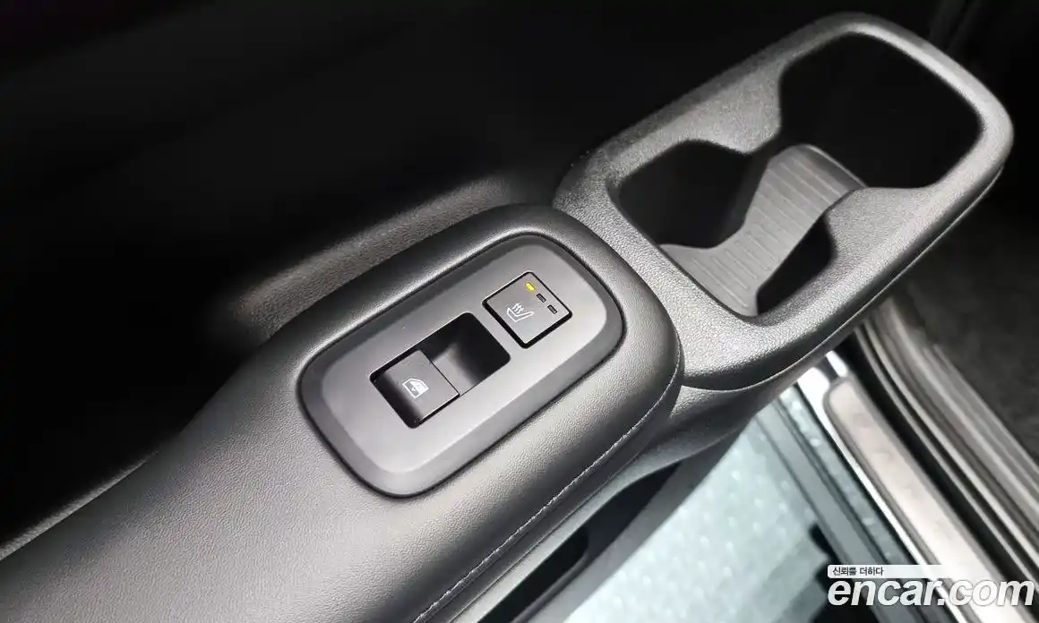 Hyundai Santa Fe 2024 2.5 автомат (гидро), фото 12
