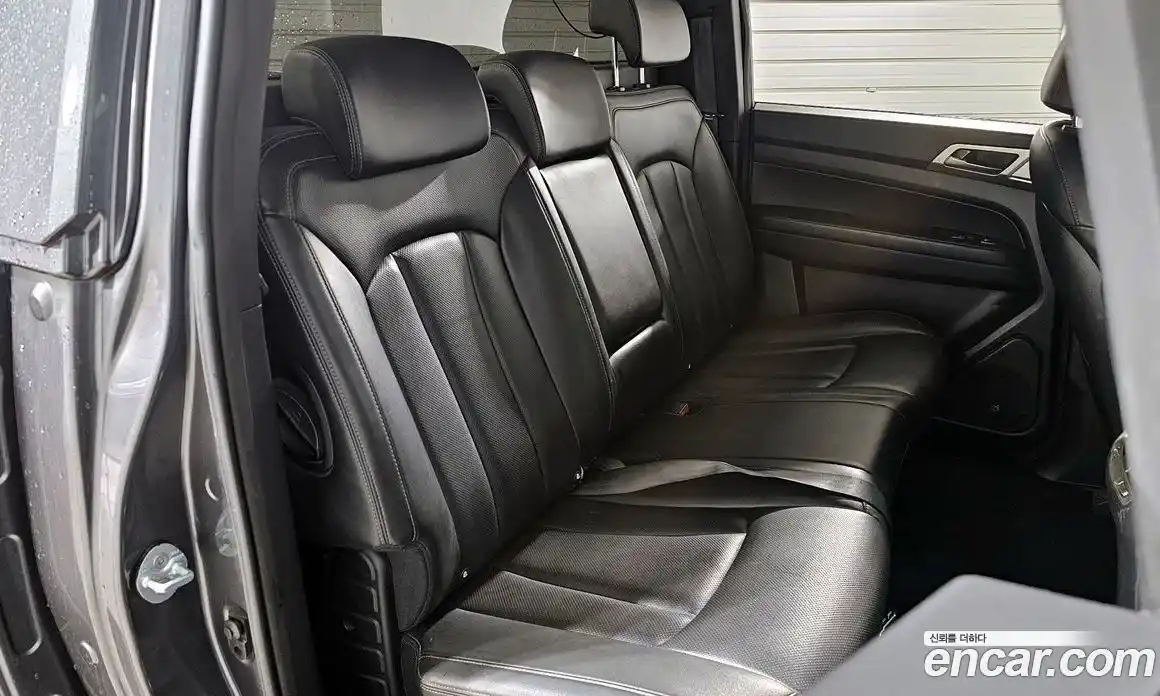 SsangYong Rexton 2019 2.2 автомат (гидро), фото 12