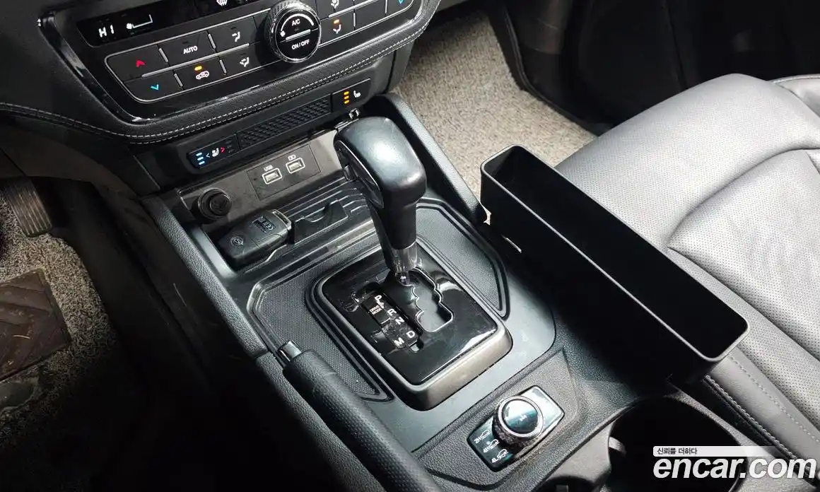SsangYong Rexton 2023 2.2 автомат (гидро), фото 9