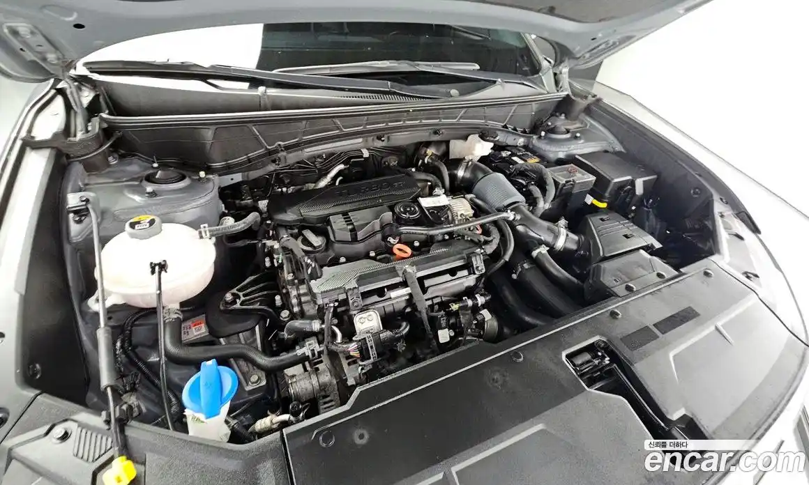 Hyundai Tucson 2023 1.6 автомат (гидро), фото 6