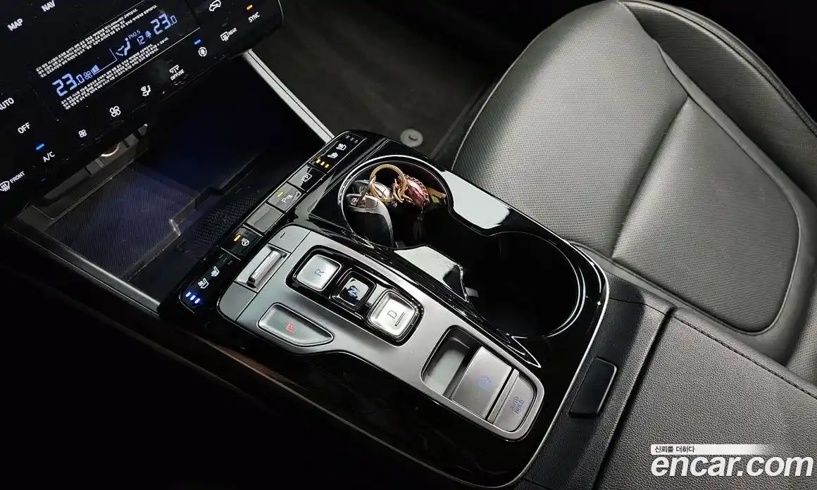 Hyundai Tucson 2023 1.6 автомат (гидро), фото 9