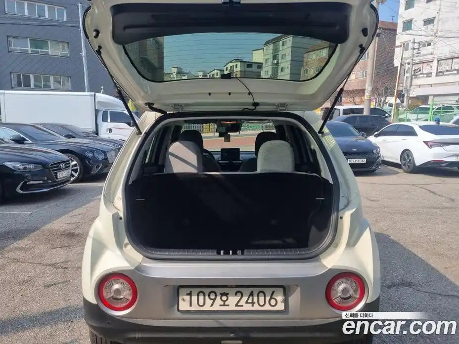 Hyundai Casper 2022 1.0 автомат (гидро), фото 5