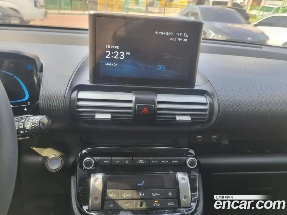 Hyundai Casper 2022 1.0 автомат (гидро), фото 9