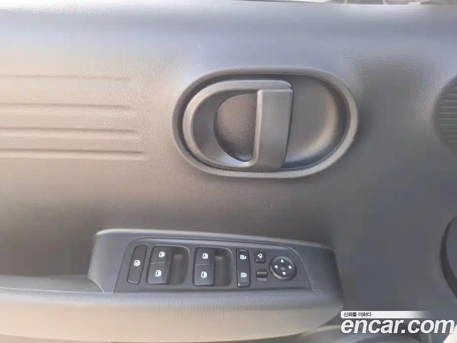 Hyundai Casper 2022 1.0 автомат (гидро), фото 5