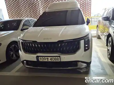 Kia Carnival, 2025, 15 885 км