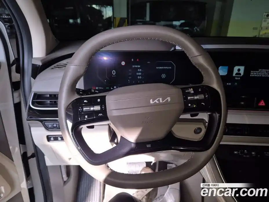 Kia Carnival 2025 3.5 автомат (гидро), фото 9