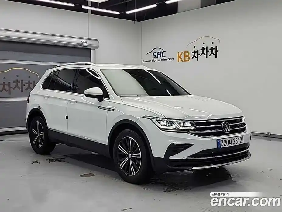 Volkswagen Tiguan 2022 2.0 автомат (гидро), фото 4