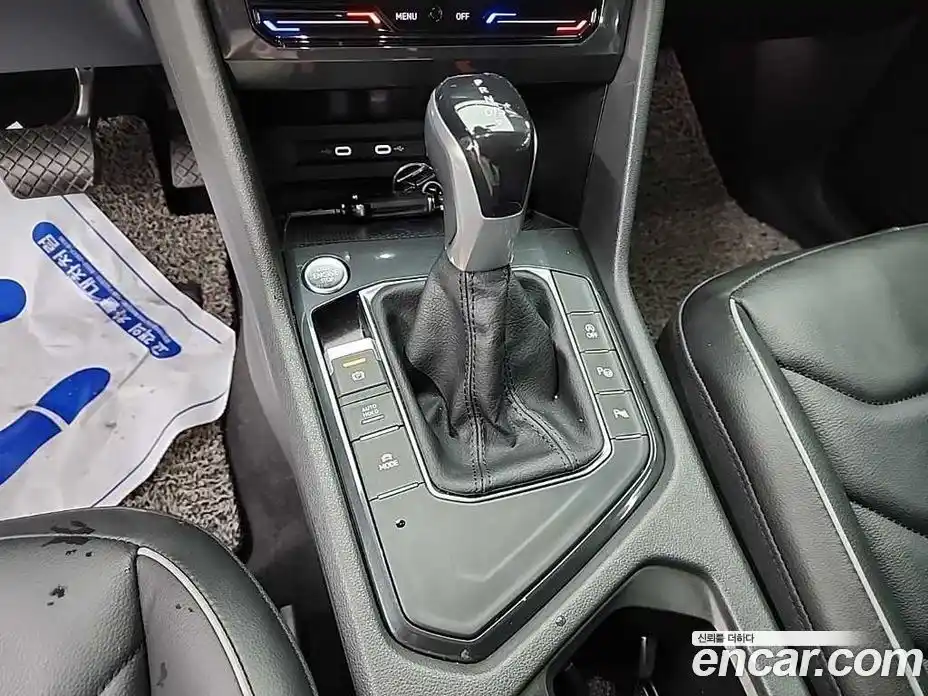 Volkswagen Tiguan 2022 2.0 автомат (гидро), фото 8