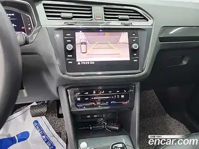 Volkswagen Tiguan 2022 2.0 автомат (гидро), миниатюра 10