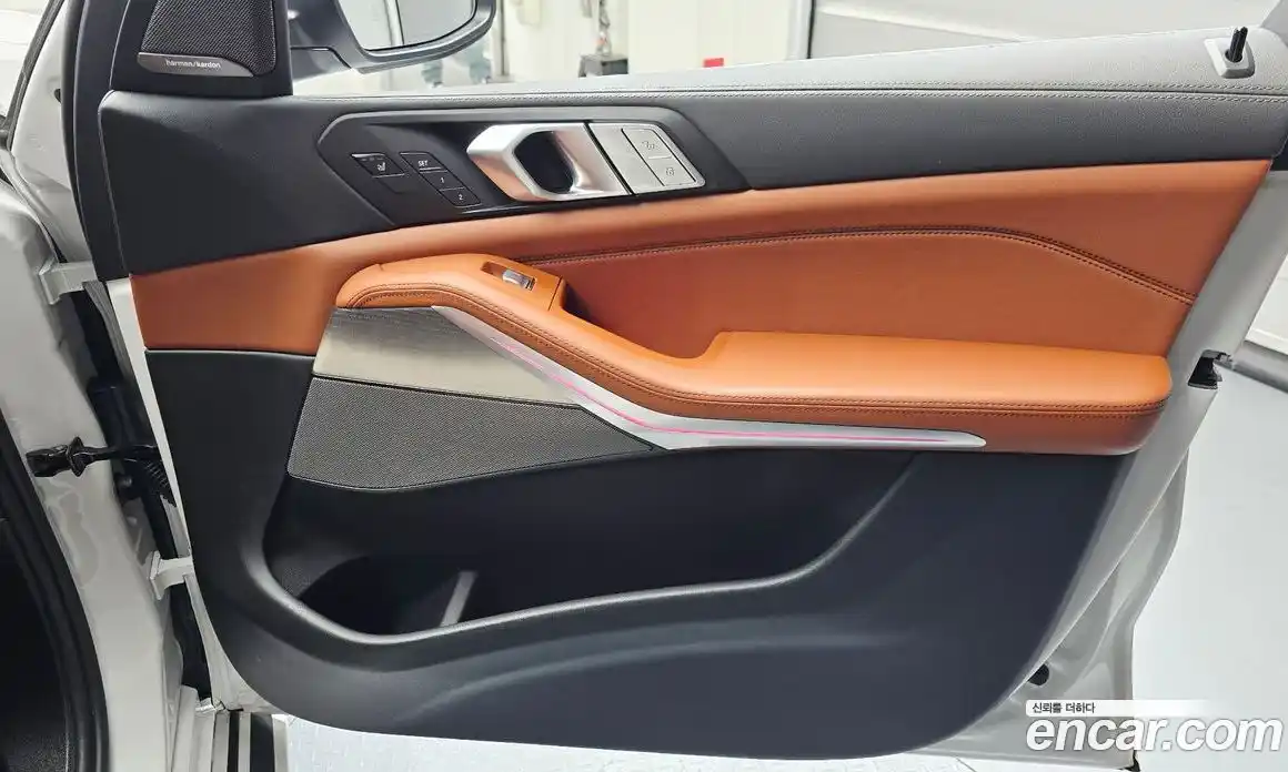 BMW X7 2025 3.0 автомат (гидро), фото 15