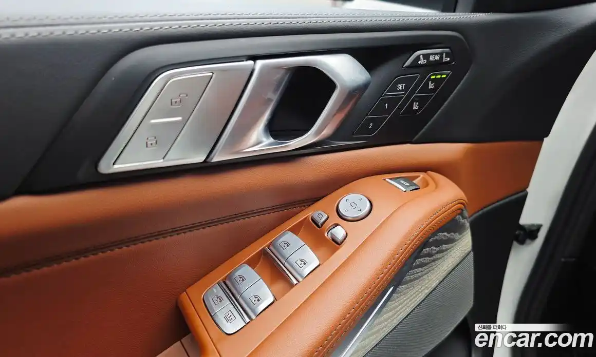 BMW X7 2025 3.0 автомат (гидро), фото 20