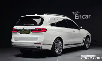 BMW X7 2025 3.0 автомат (гидро), миниатюра 2