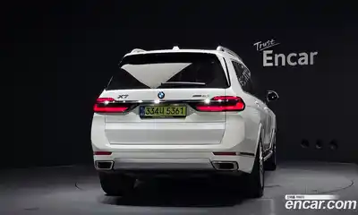 BMW X7 2025 3.0 автомат (гидро), миниатюра 4