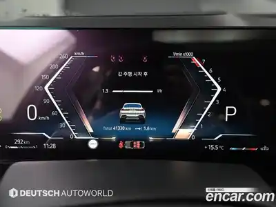 BMW X6 2024 3.0 автомат (гидро), миниатюра 8