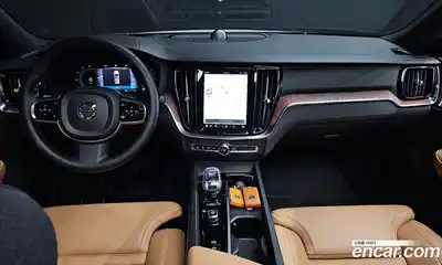 Volvo S60 2024 2.0 автомат (гидро), миниатюра 7