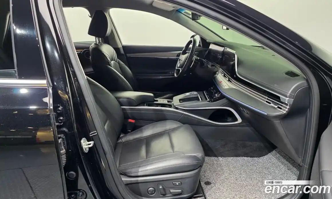 Hyundai Grandeur 2020 2.5 автомат (гидро), фото 17