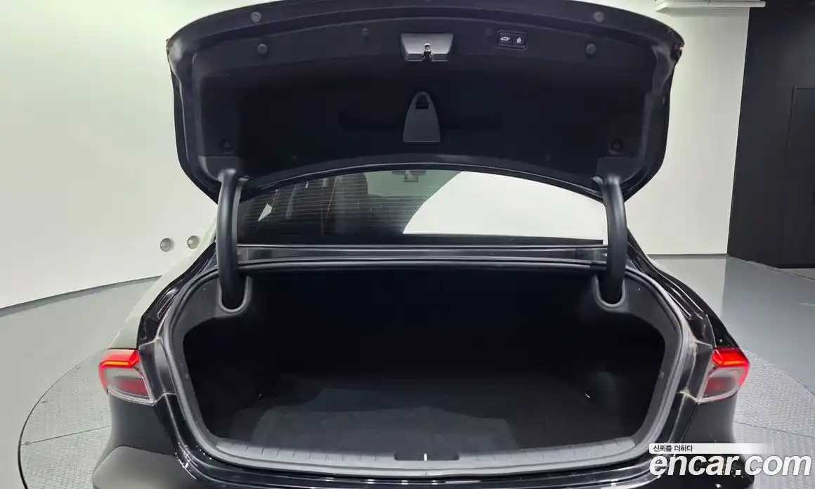 Hyundai Grandeur 2020 2.5 автомат (гидро), фото 26