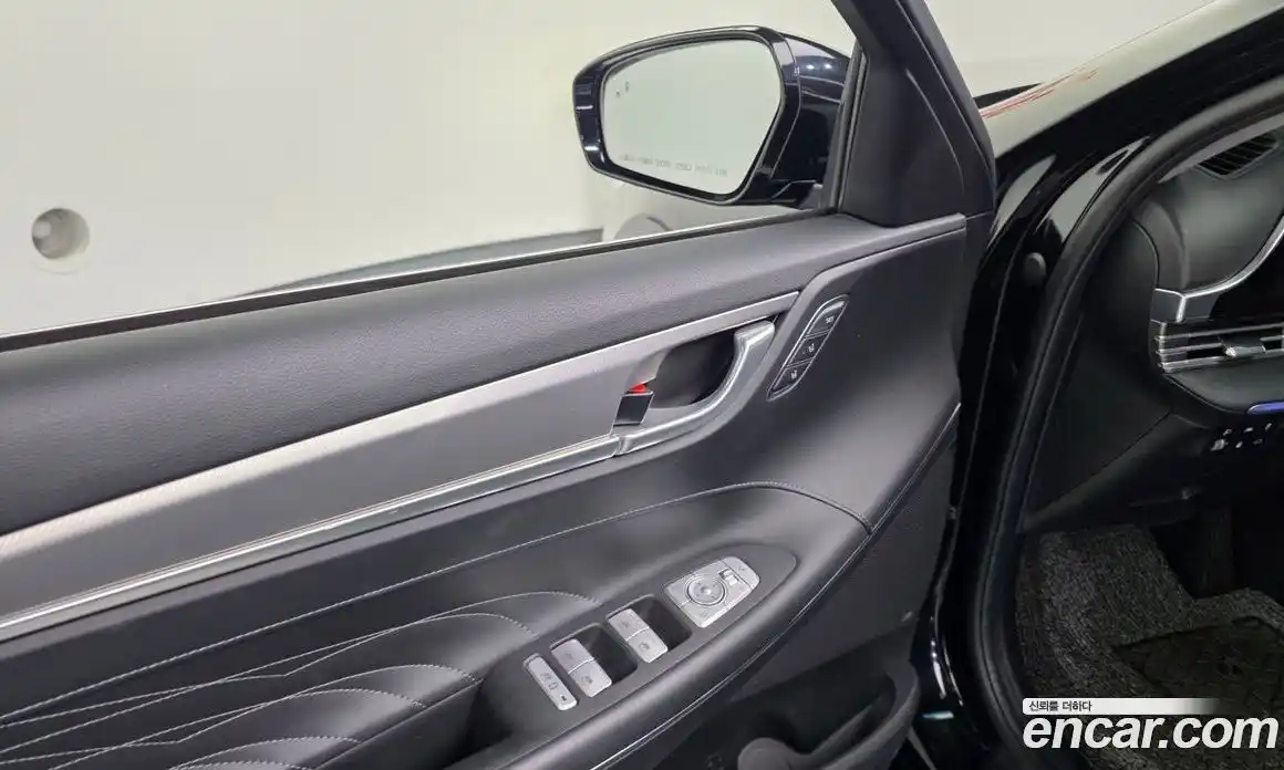 Hyundai Grandeur 2020 2.5 автомат (гидро), фото 27