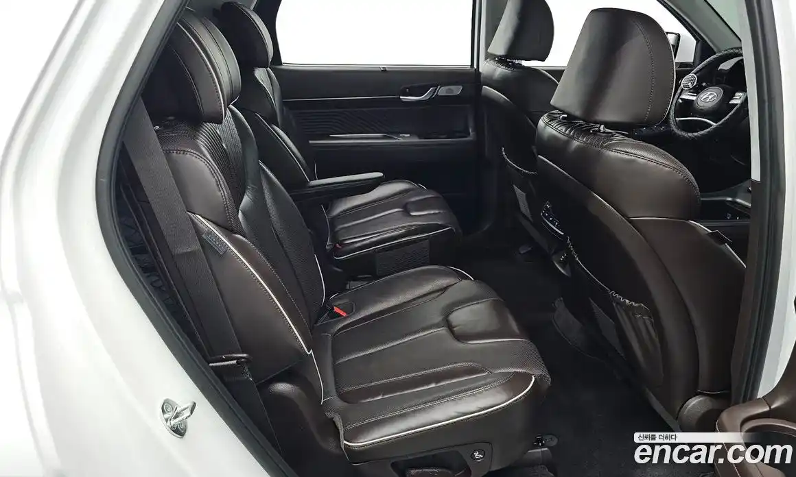 Hyundai Palisade 2023 2.2 автомат (гидро), фото 18