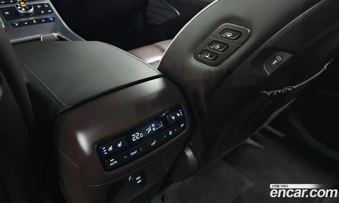 Hyundai Palisade 2023 2.2 автомат (гидро), фото 32