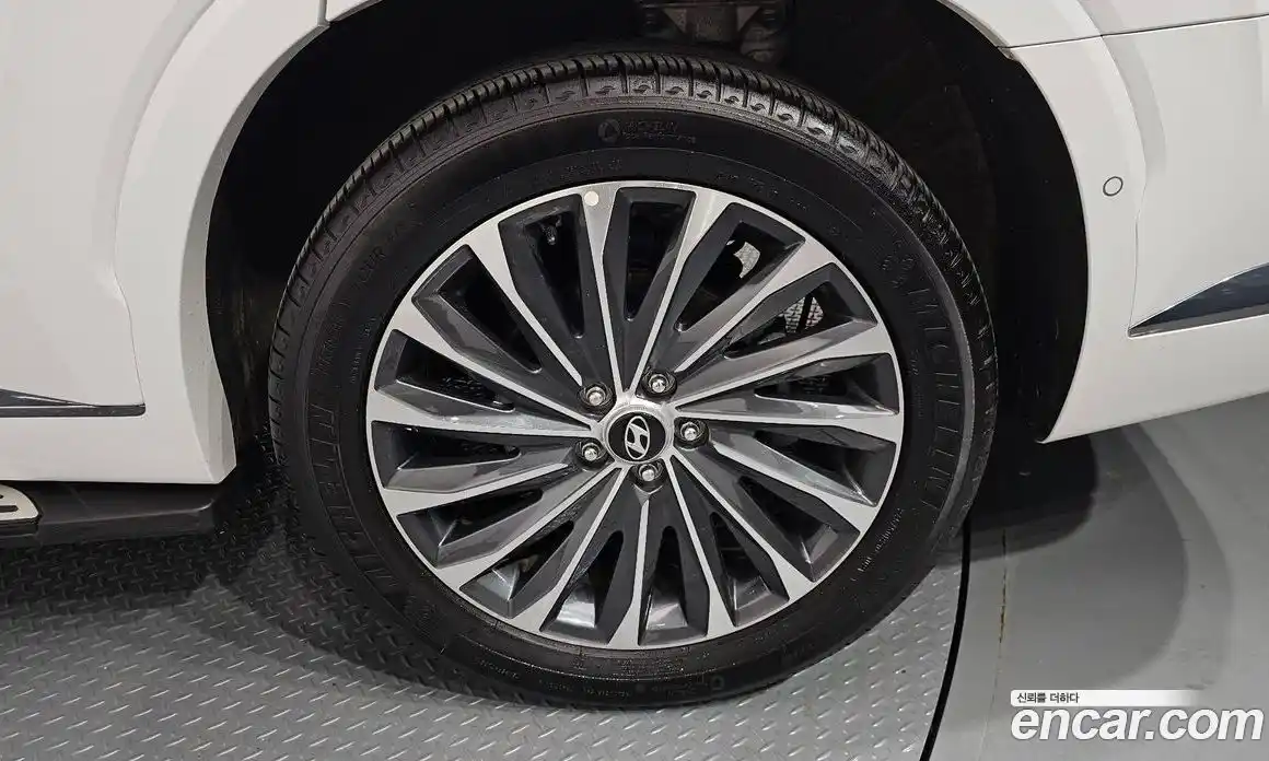 Hyundai Palisade 2023 2.2 автомат (гидро), фото 7
