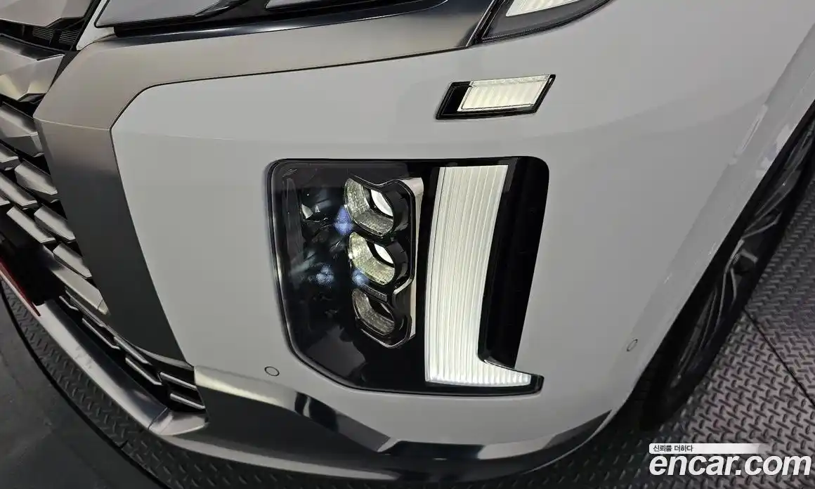 Hyundai Palisade 2023 2.2 автомат (гидро), фото 8