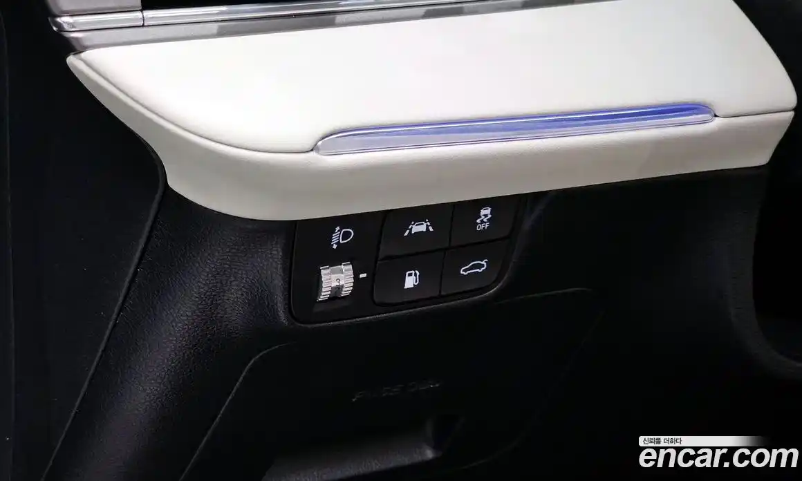 Hyundai Grandeur 2022 2.5 автомат (гидро), фото 21