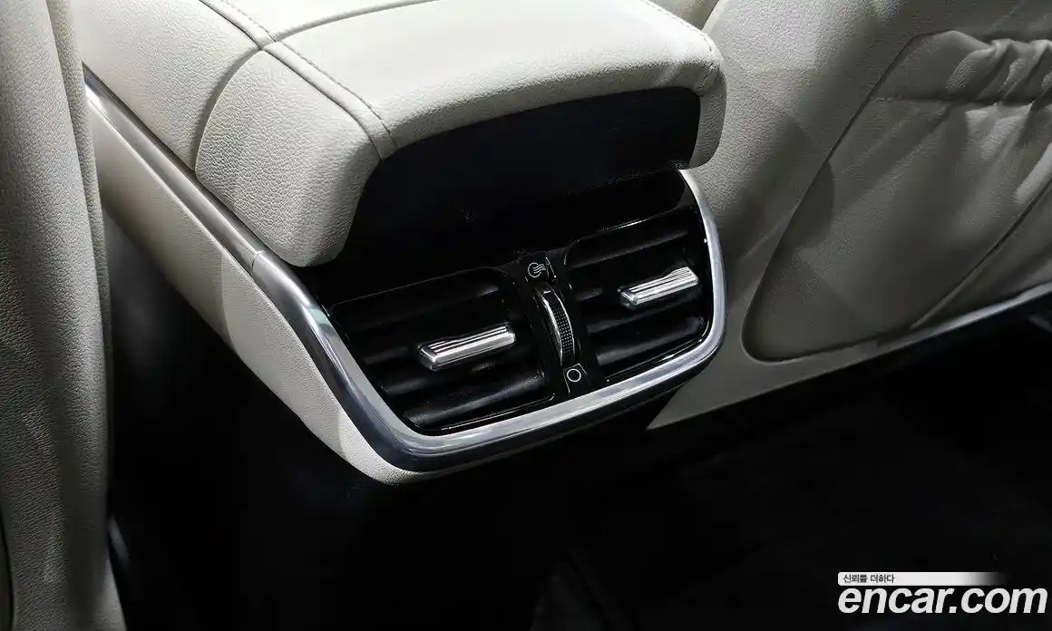 Hyundai Grandeur 2022 2.5 автомат (гидро), фото 33