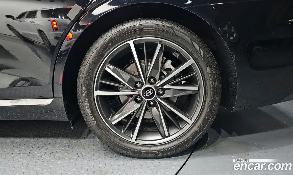 Hyundai Grandeur 2022 2.5 автомат (гидро), фото 7