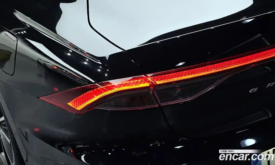 Hyundai Grandeur 2022 2.5 автомат (гидро), фото 9