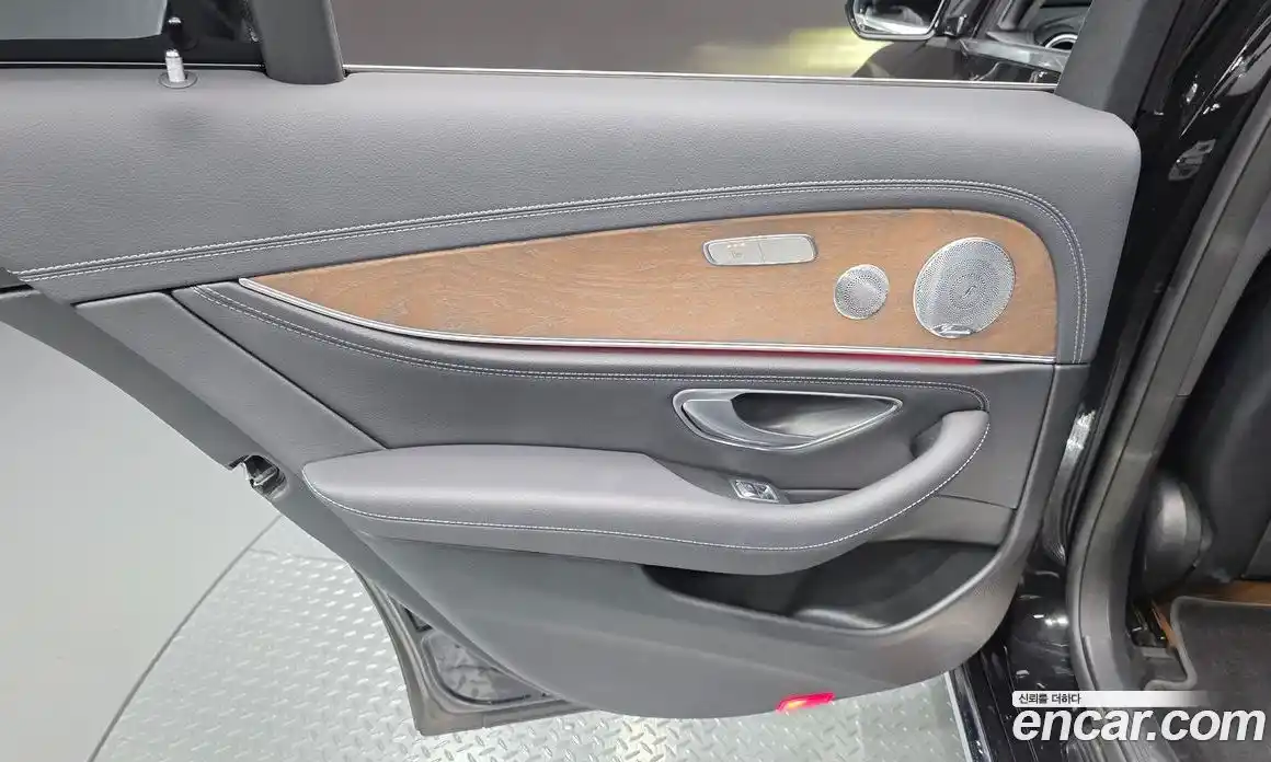 Mercedes-Benz E-Class 2019 2.0 автомат (гидро), фото 15