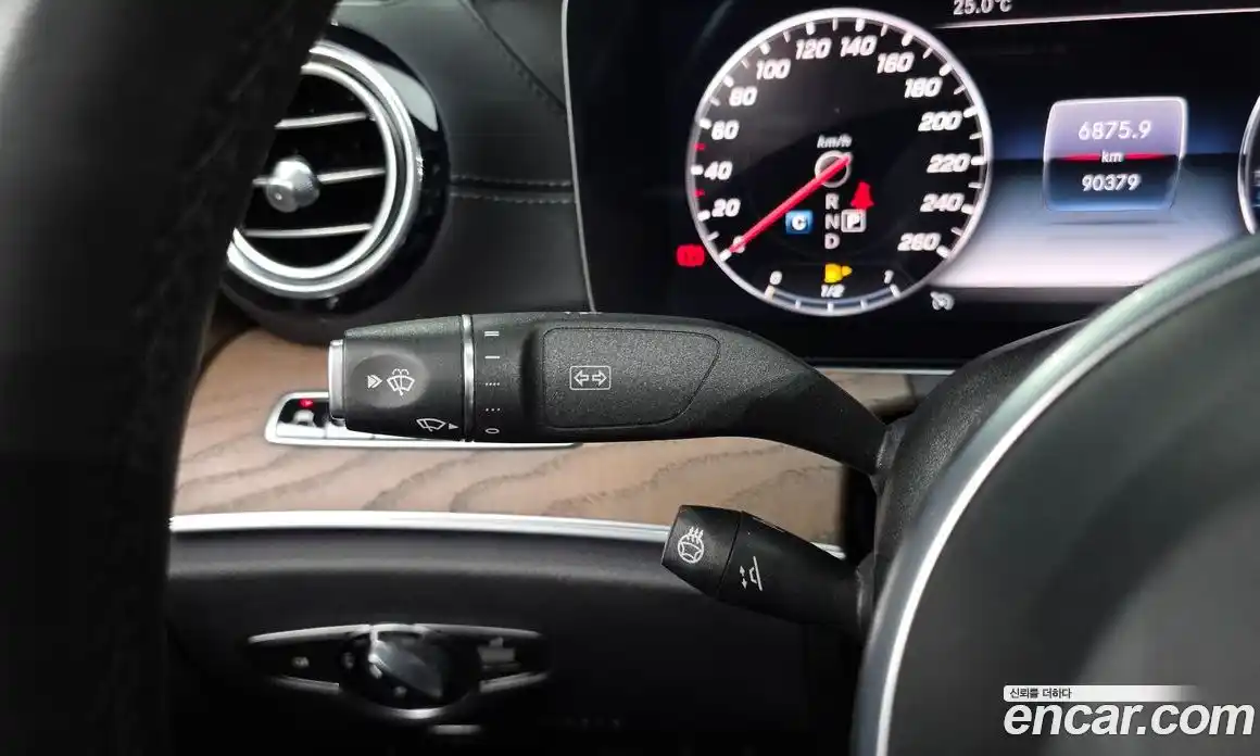 Mercedes-Benz E-Class 2019 2.0 автомат (гидро), фото 25