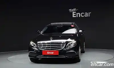 Mercedes-Benz E-Class 2019 2.0 автомат (гидро), миниатюра 3