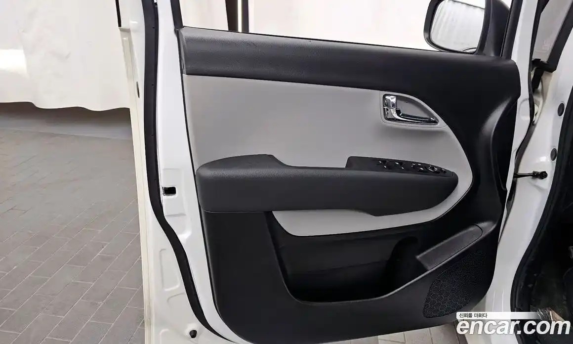 Kia Ray 2015 1.0 автомат (гидро), фото 14