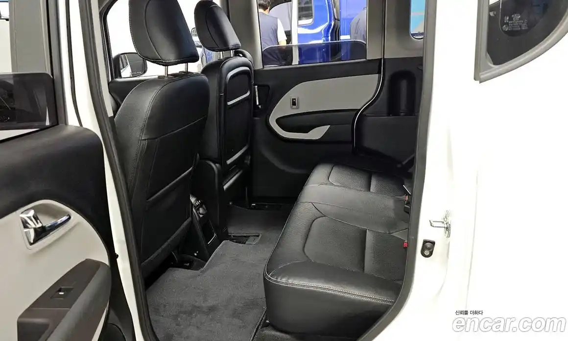 Kia Ray 2015 1.0 автомат (гидро), фото 16