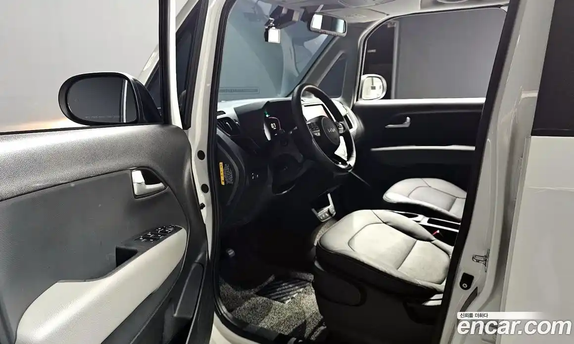 Kia Ray 2024 1.0 автомат (гидро), фото 13