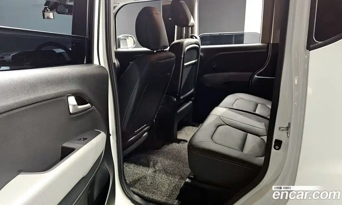 Kia Ray 2024 1.0 автомат (гидро), фото 16